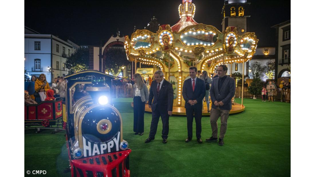 Ponta Delgada inaugura iluminação natalícia