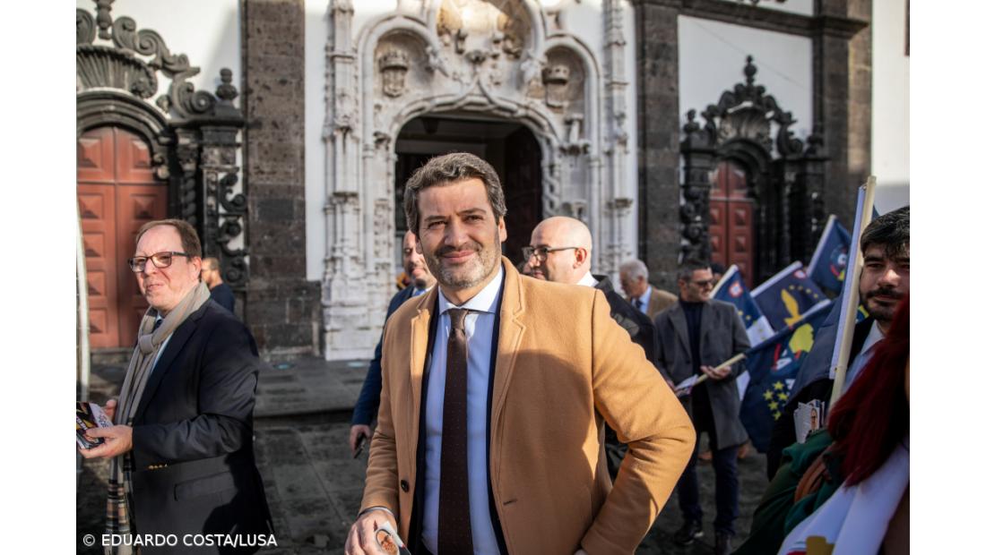 Ventura aponta “problemas psíquicos” de Miguel Arruda e pede-lhe que saia já do parlamento