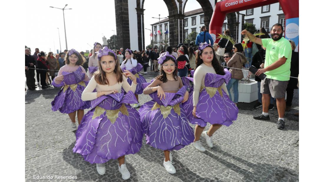 Galeria fotográfica do Corso de Carnaval em Ponta Delgada – Imagem 28