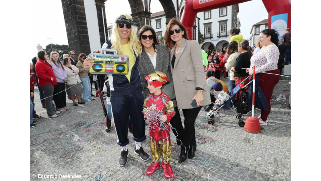 Galeria fotográfica do Corso de Carnaval em Ponta Delgada – Imagem 11