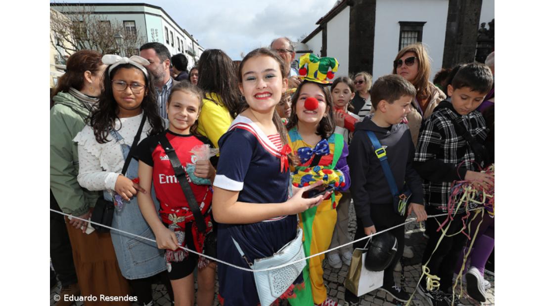 Galeria fotográfica do Corso de Carnaval em Ponta Delgada – Imagem 18