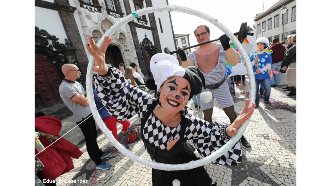 Galeria fotográfica do Corso de Carnaval em Ponta Delgada – Imagem 19