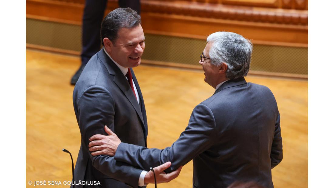 Primeira sessão da XVI legislatura durou cerca de 10 minutos e foi presidida por António Filipe