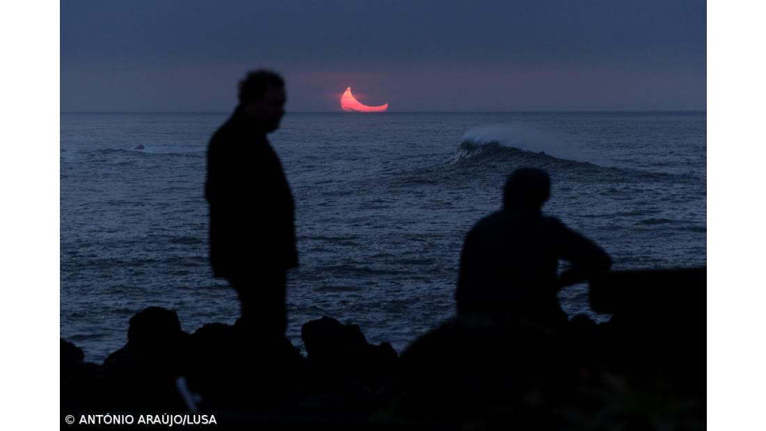 Eclipse solar parcial visto da ilha Terceira – Imagem 5