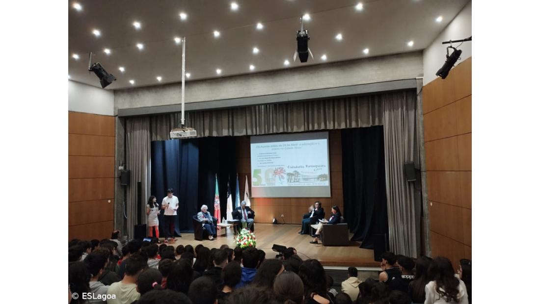 Mesas redondas e experiências na 1ª pessoa sobre alguns aspetos da vida antes de 1974 – Imagem 20