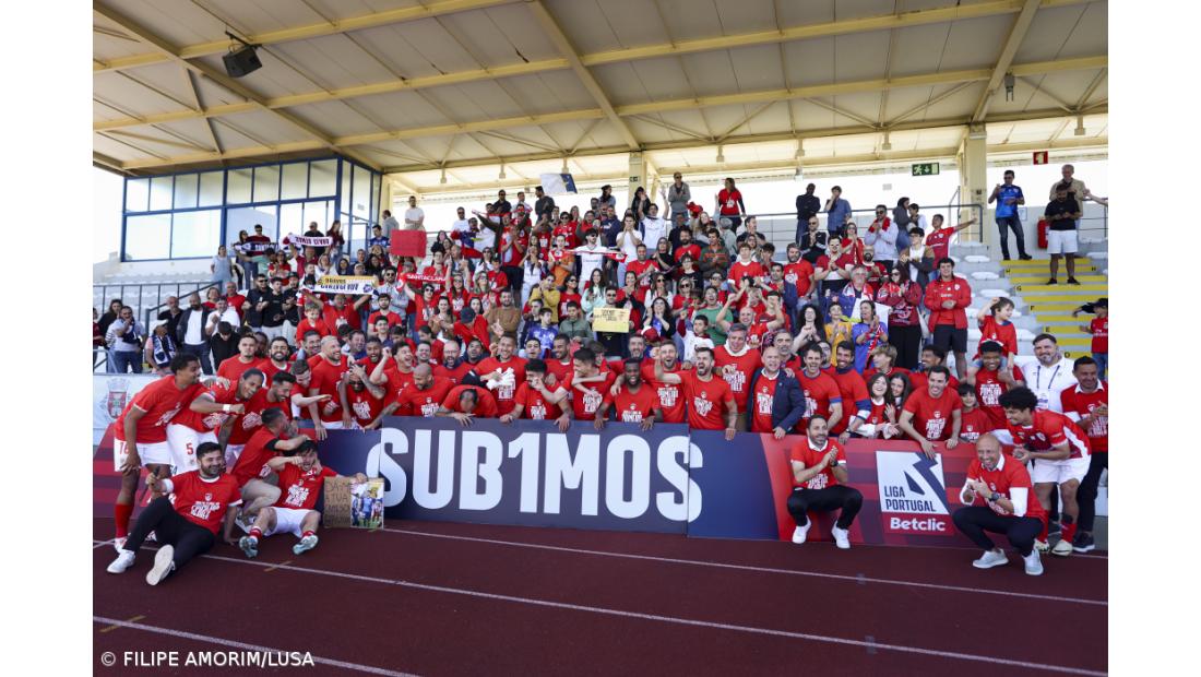 Mais de uma centena de adeptos receberam promovido Santa Clara em Ponta Delgada – Imagem 3
