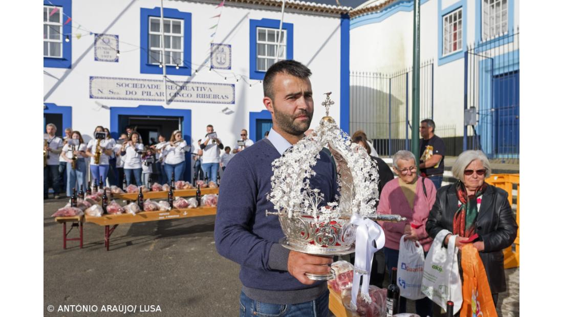 Festas do Espírito Santo são o “fator de identidade” dos Açores