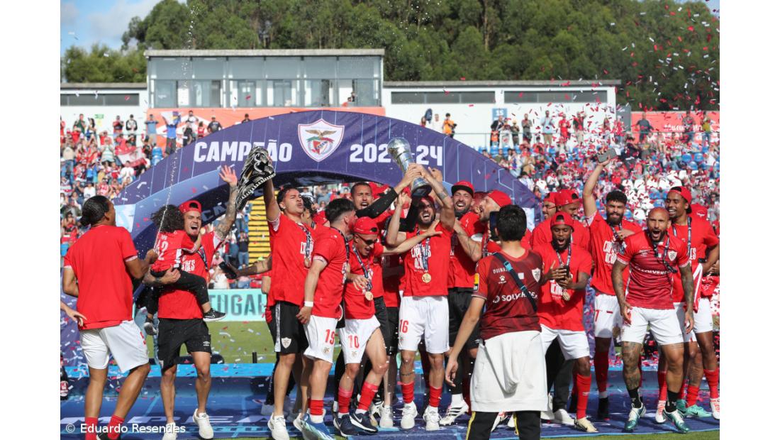 Açores regressaram ao topo nacional no futebol, andebol futsal e hóquei em patins