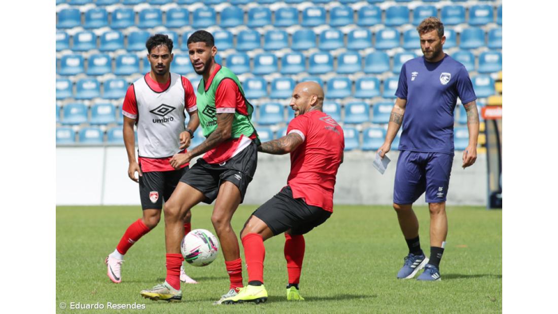 Santa Clara regressa aos treinos com 25 jogadores incluindo os três reforços – Imagem 9