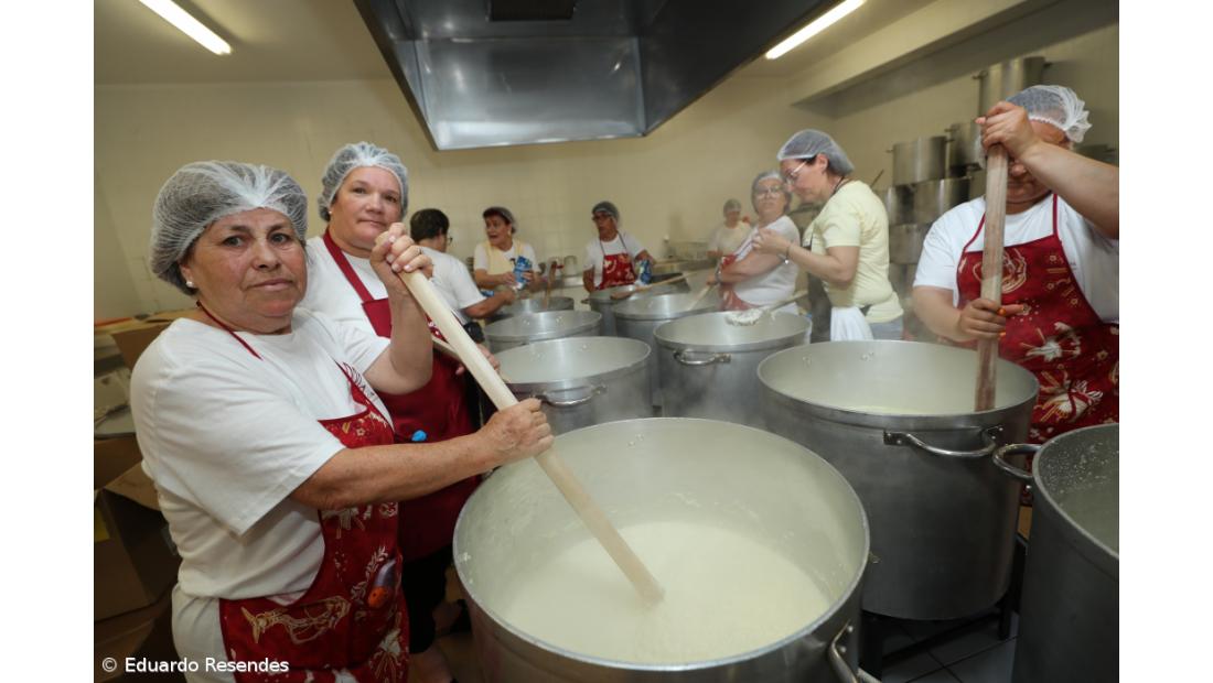 No arroz-doce do Espírito Santo está o amor ao próximo – Imagem 6