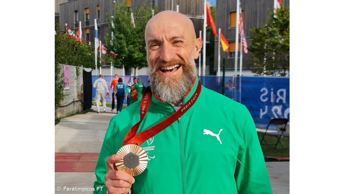 Ciclista Luís Costa "frustrado e desanimado" com perda de bronze paralímpico