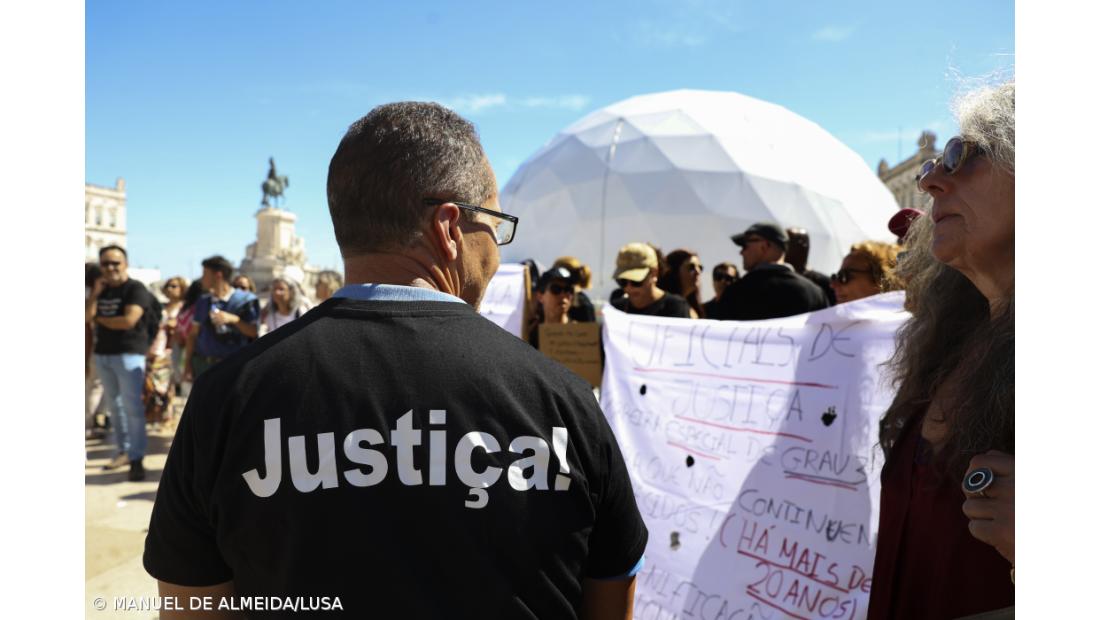 Oficiais de justiça criticam acordo com Governo e manifestam-se pela revisão da tabela salarial – Imagem 2
