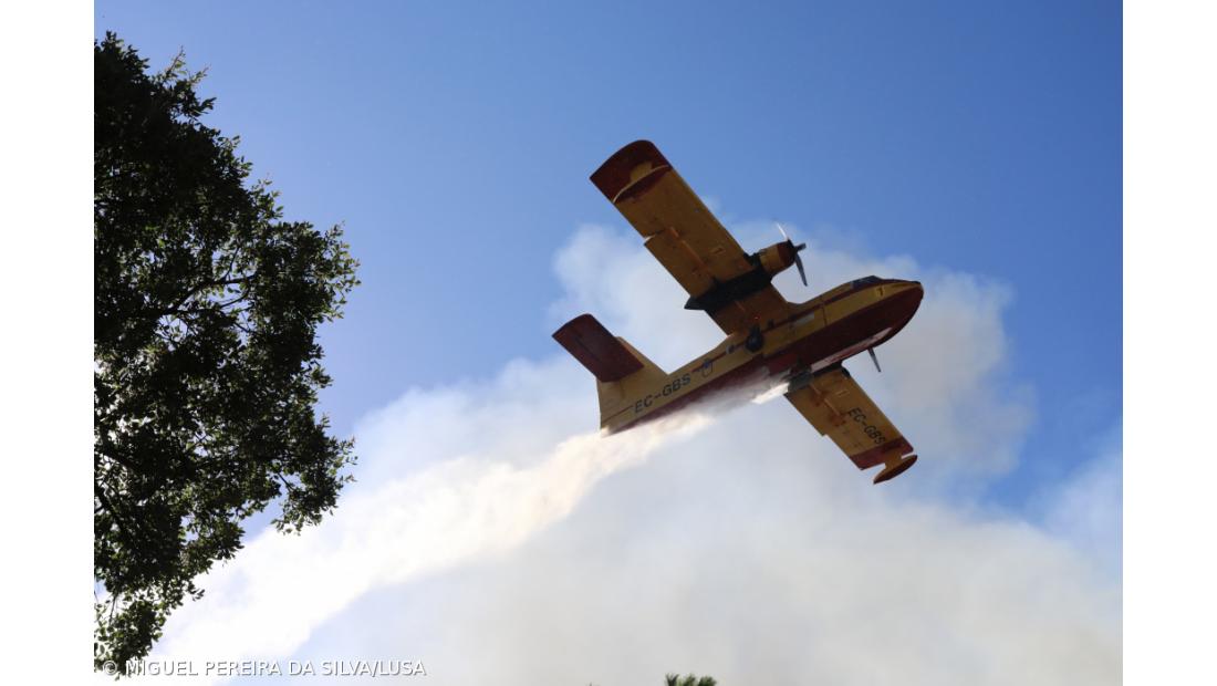 Bruxelas recebeu pedido de Portugal de meios adicionais para debelar fogos