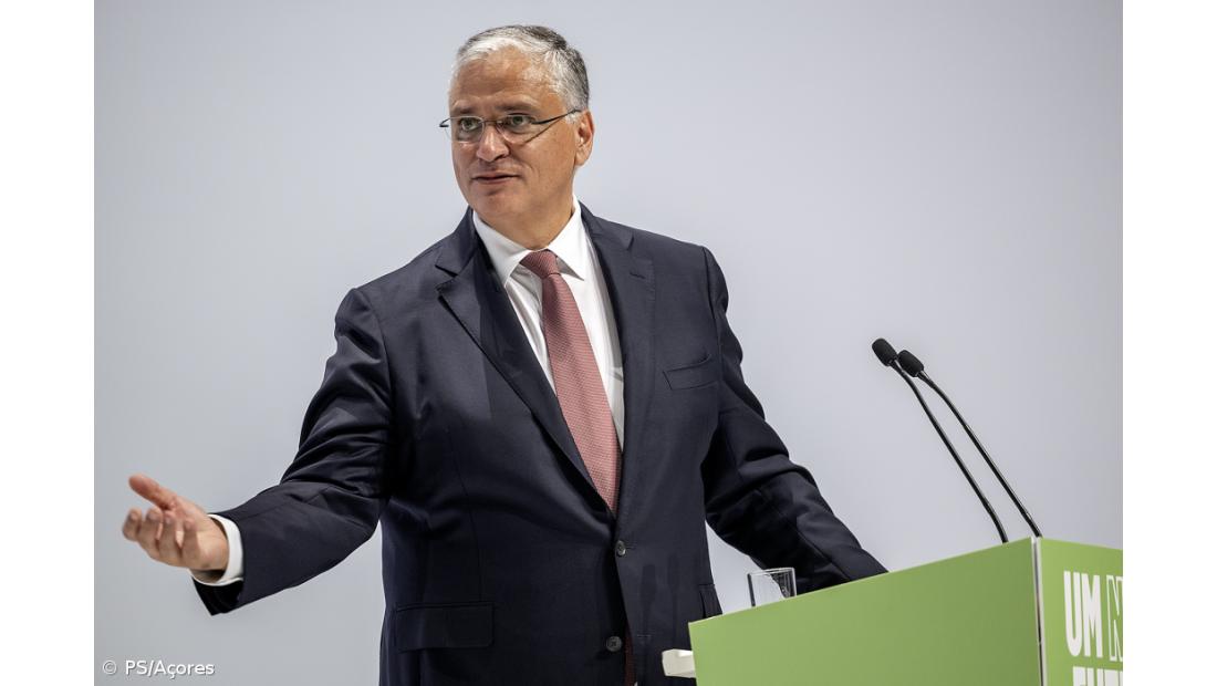 Vasco Cordeiro acusa governos dos Açores e República de destruírem o que havia de bom