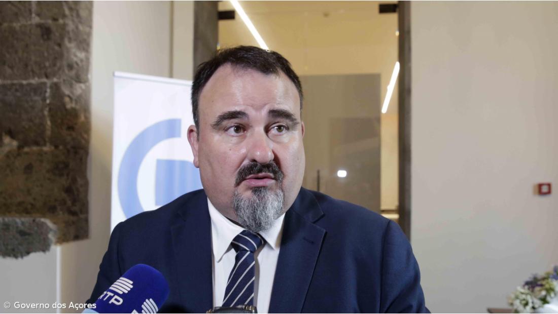 Paulo Estêvão visita comunidade açoriana da cidade canadiana de Winnipeg