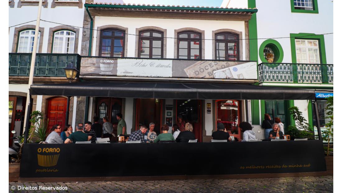 Ana Maria Costa, proprietária da Pastelaria O Forno, há 37 anos – Imagem 2