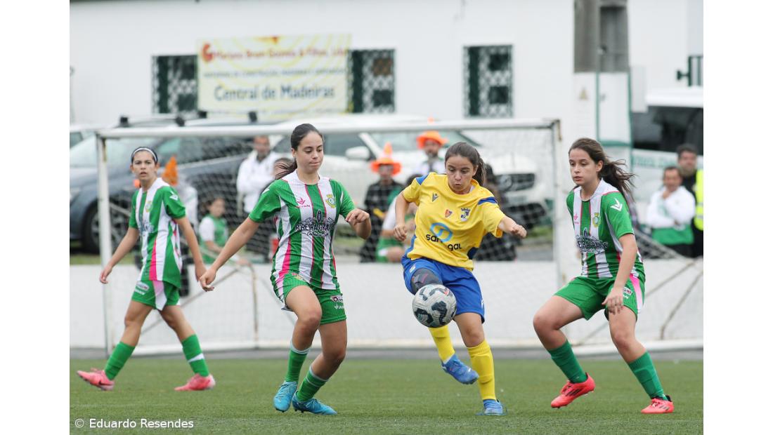 Vitória volta a perder em casa e averba a sexta derrota na III Divisão