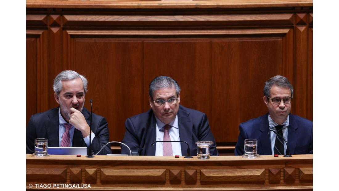 Governo avisa para "restrição orçamental" e apela à oposição que não desvirtue proposta 