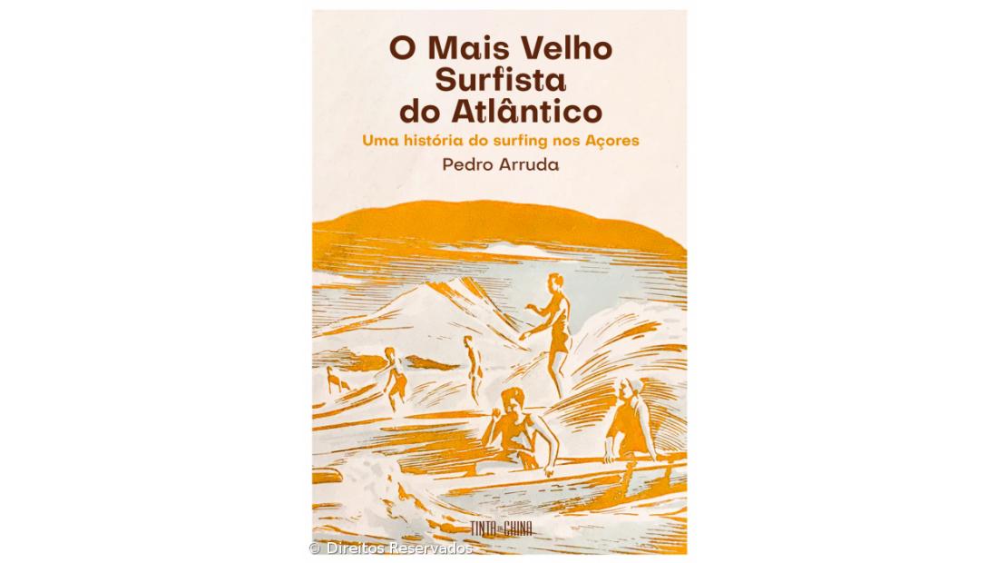Livro retrata história do surf e relação dos açorianos com o mar  – Imagem 2