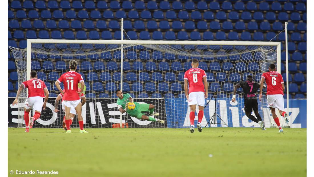Bruma bisa e tira o quarto lugar do campeonato ao Santa Clara 