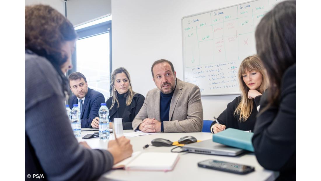 Líder do PS/Açores alerta que situação do Serviço Regional de Saúde "está pior"