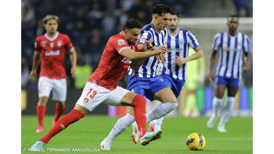 Santa Clara faz história e pontua pela primeira vez no “Dragão”