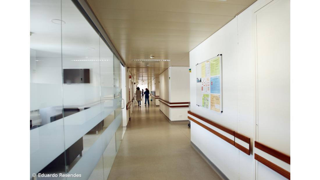 Estima-se que cerca de 2.600 pessoas necessitem de Cuidados Paliativos