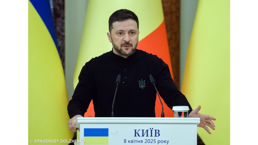 Zelensky confirma "plano preliminar" de paz que vai discutir com Trump