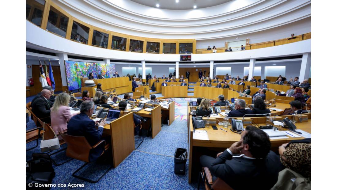 Parlamento dos Açores aprova quadro plurianual de programação orçamental para 2026-2029