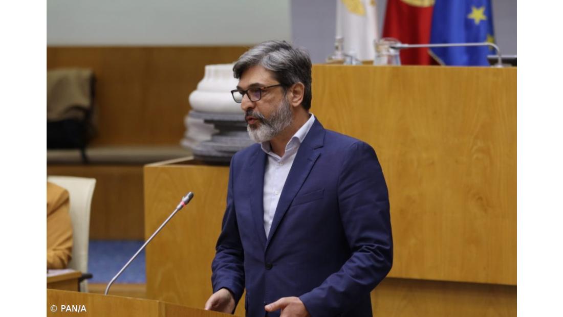 PAN questiona Governo dos Açores sobre distribuição gratuita de produtos menstruais