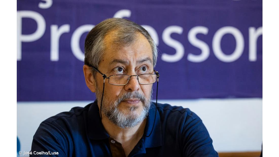 Mais duas decisões judiciais dão razão a docentes que pedem reingresso na CGA