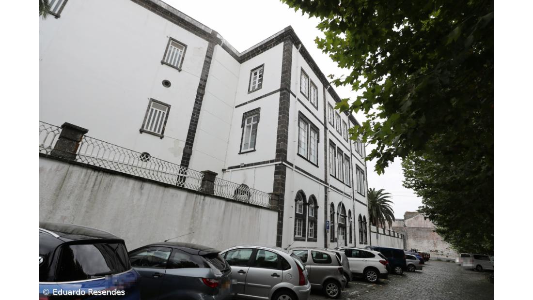 Sindicato alerta para falta de segurança nas cadeias de Ponta Delgada e Angra