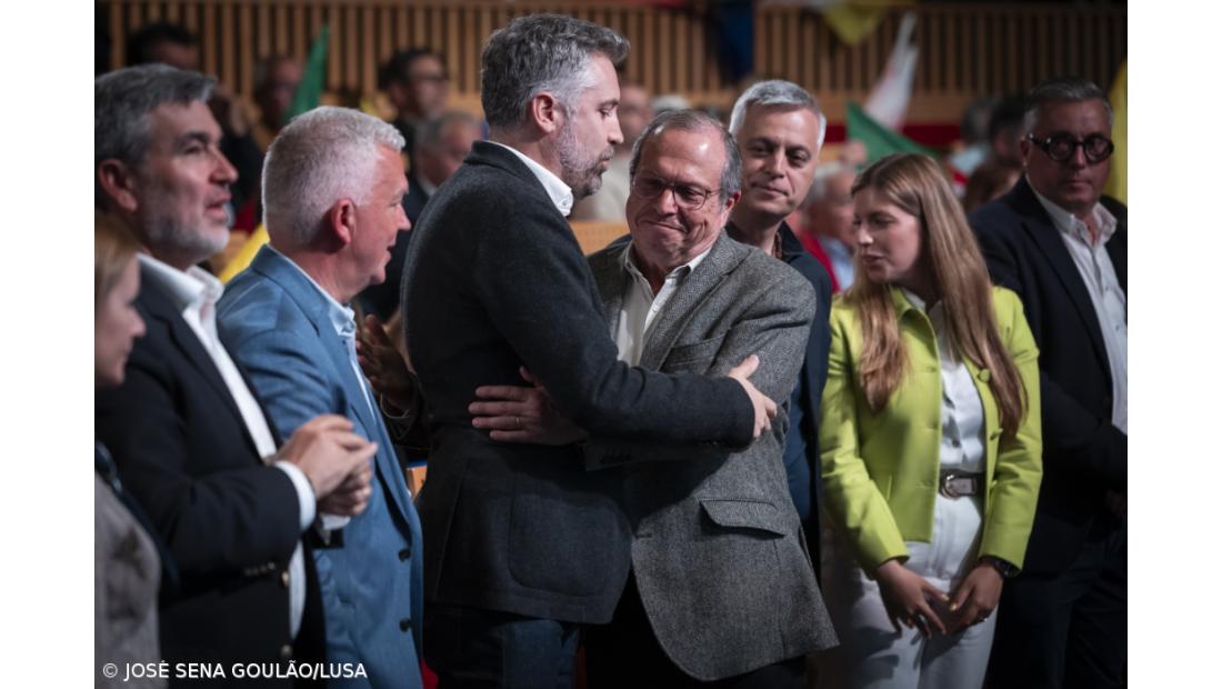 Carlos César está “muito confiante” na vitória do PS