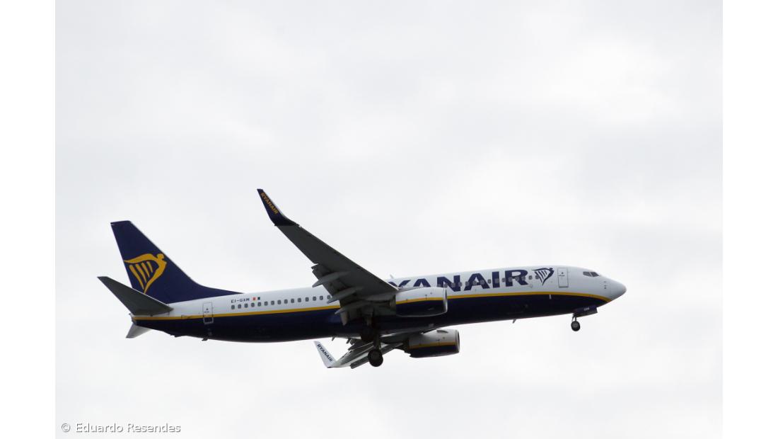 Trabalhadores do 'handling' da Ryanair em Madrid anunciam 22 dias de greve