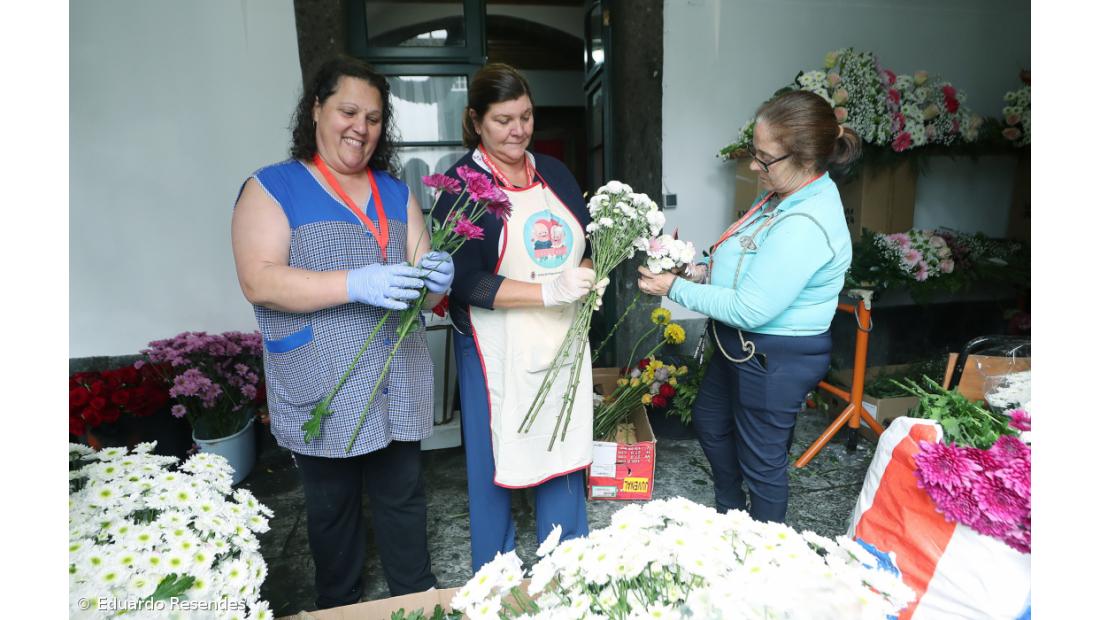A preparação por detrás das Festas que movem muitos milhares a Ponta Delgada (Com Fotos) – Imagem 9
