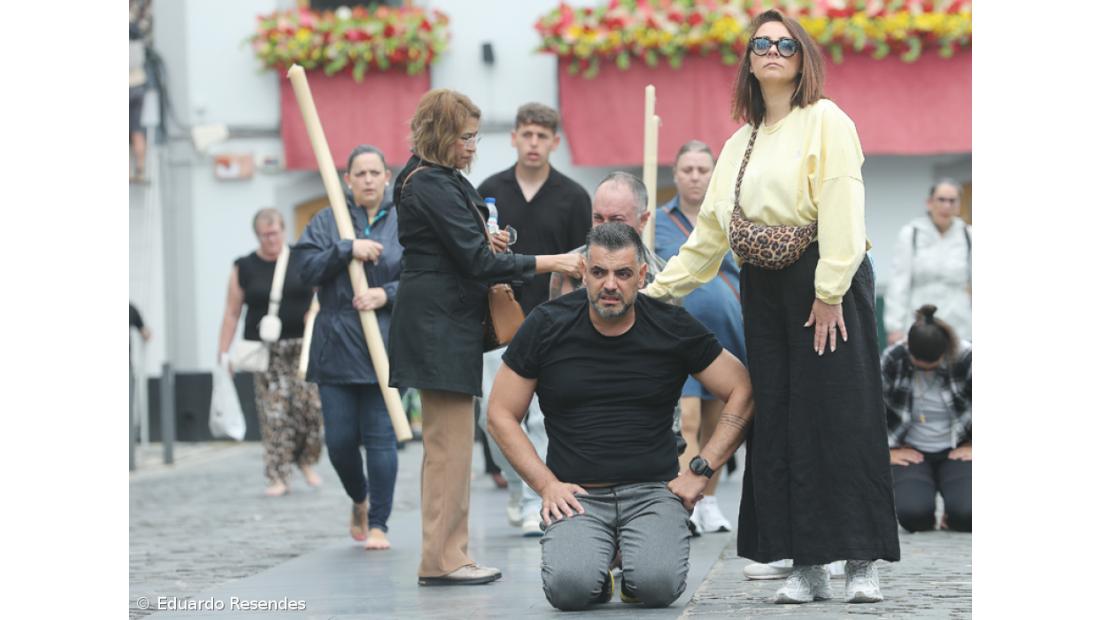 Peregrinos percorrem Campo de São Francisco de joelhos movidos pela fé que "apaga a dor" (Com Fotos) – Imagem 4