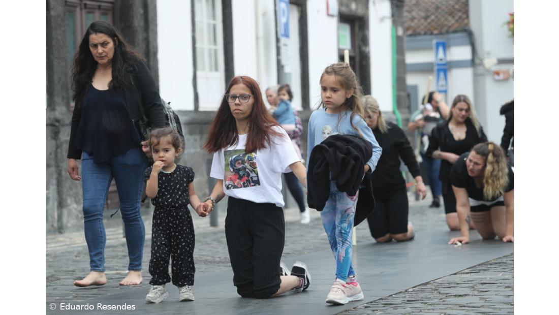 Peregrinos percorrem Campo de São Francisco de joelhos movidos pela fé que "apaga a dor" (Com Fotos) – Imagem 7
