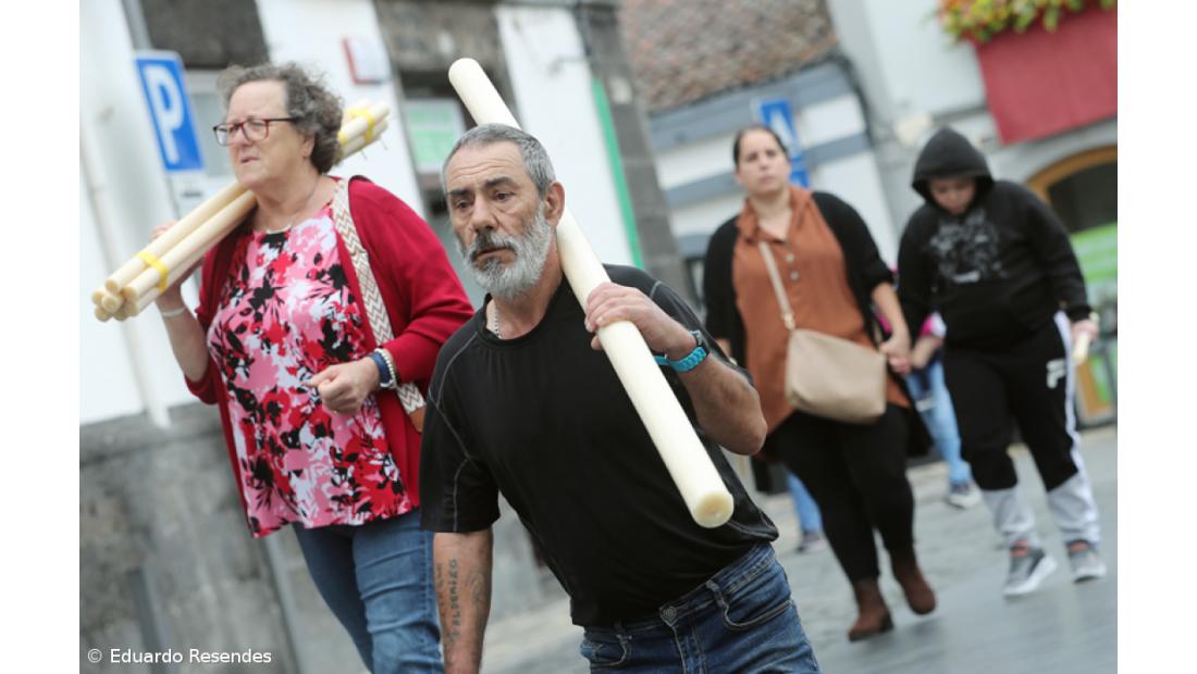 Peregrinos percorrem Campo de São Francisco de joelhos movidos pela fé que "apaga a dor" (Com Fotos) – Imagem 8