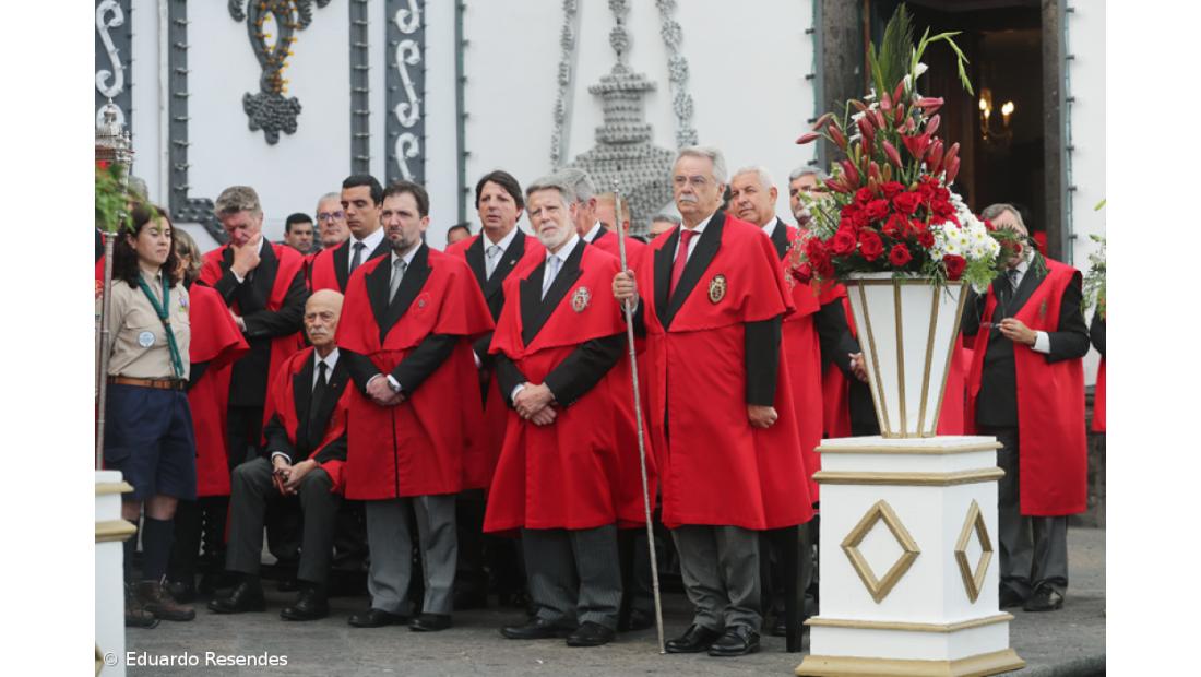 Mudança da Imagem do Senhor Santo Cristo (Com Fotos) – Imagem 9
