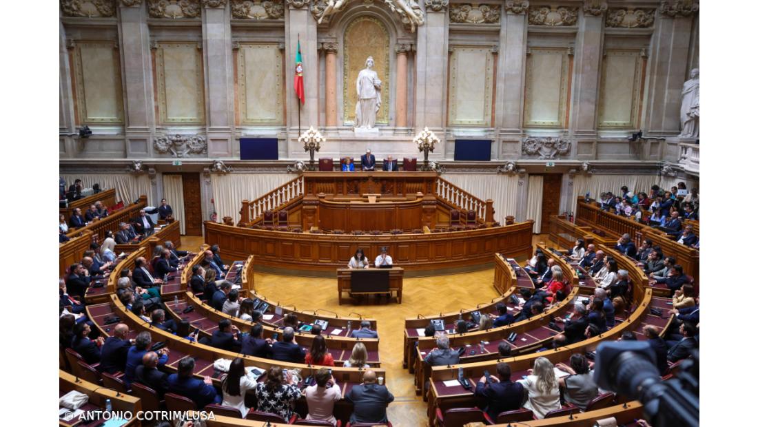 AR considera inconstitucionais propostas de Açores e Madeira sobre idade da reforma