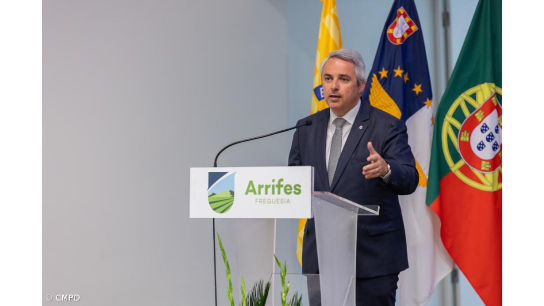 Autarca de Ponta Delgada defende elevação dos Arrifes a vila