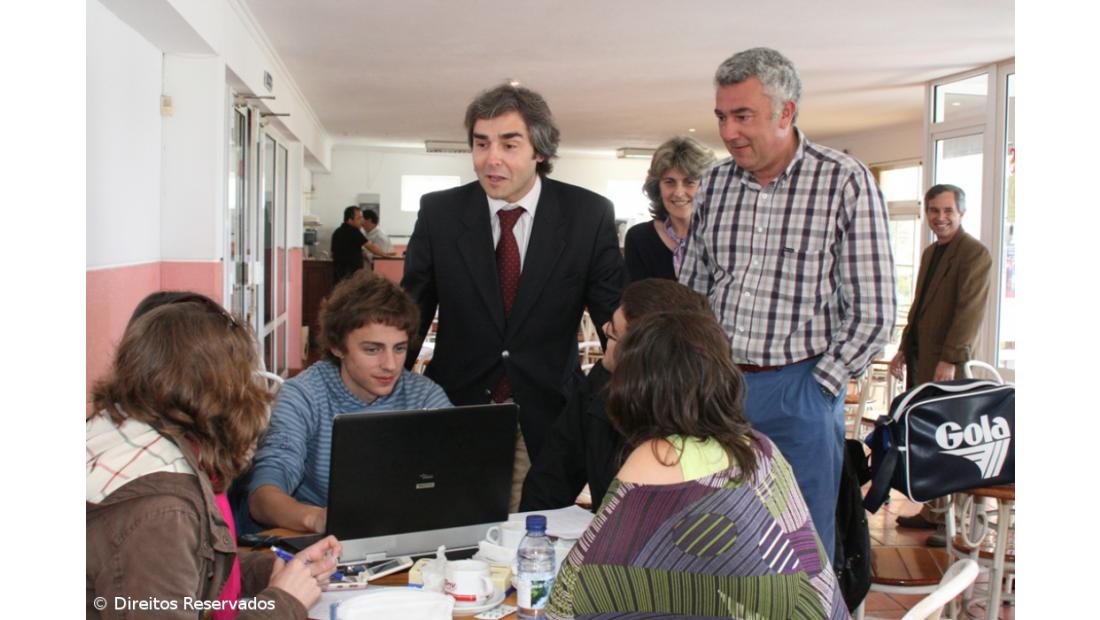 CDS diz que 27 setembro ou 04 outubro são as "datas preferenciais" para eleições