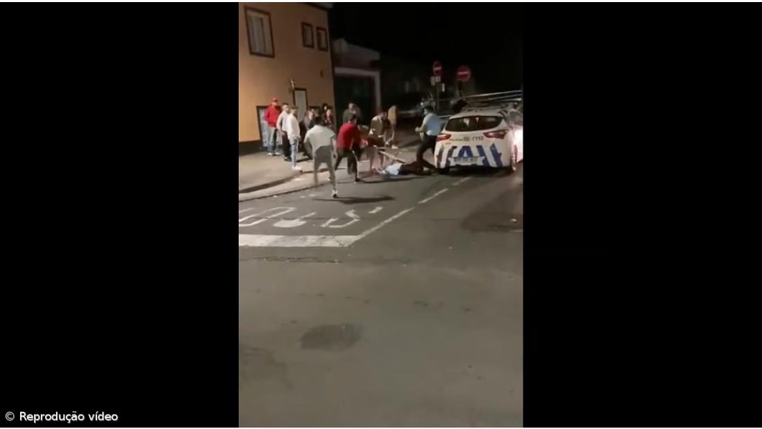 Agressores de polícias em Rabo de Peixe foram condenados