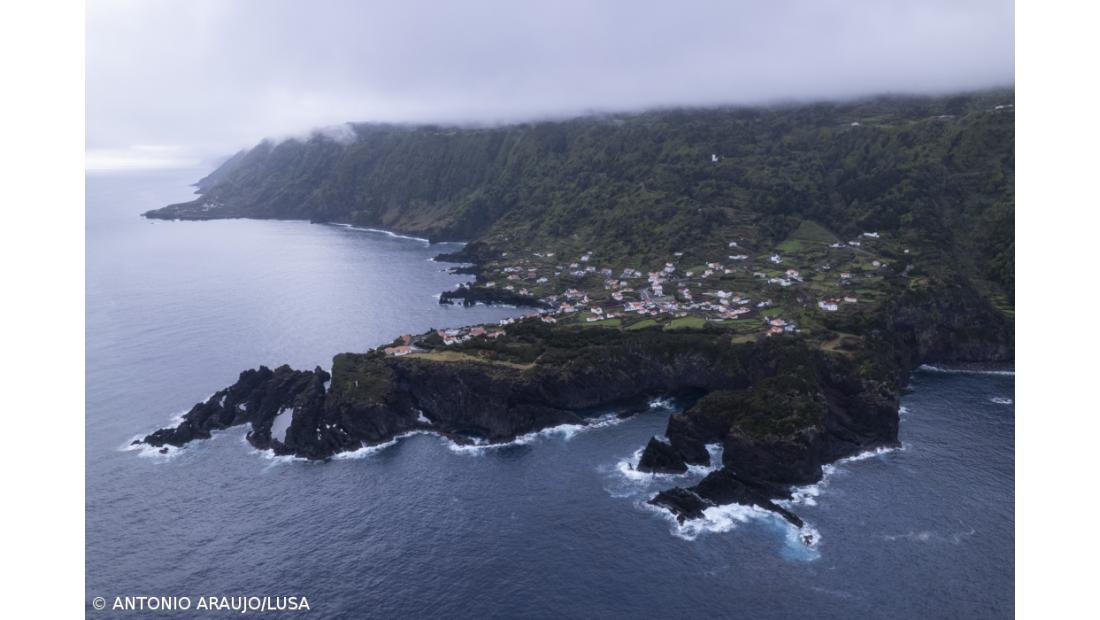 Derrocada leva ao encerramento do caminho de acesso à Fajã dos Cubres