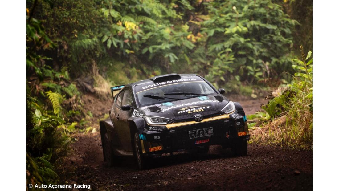 Rúben Rodrigues na liderança do Azores Rallye
