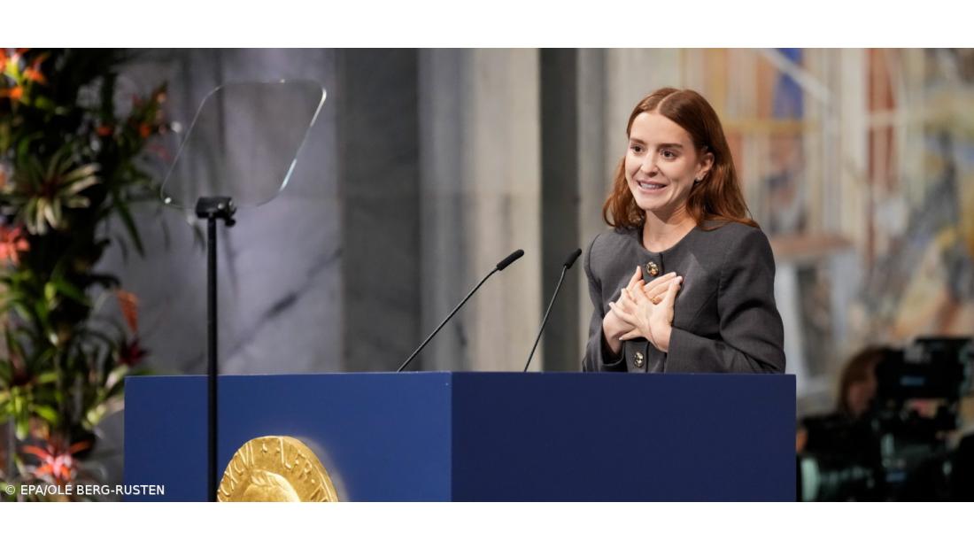 Filha de María Corina Machado recebe o prémio Nobel da Paz em nome da mãe