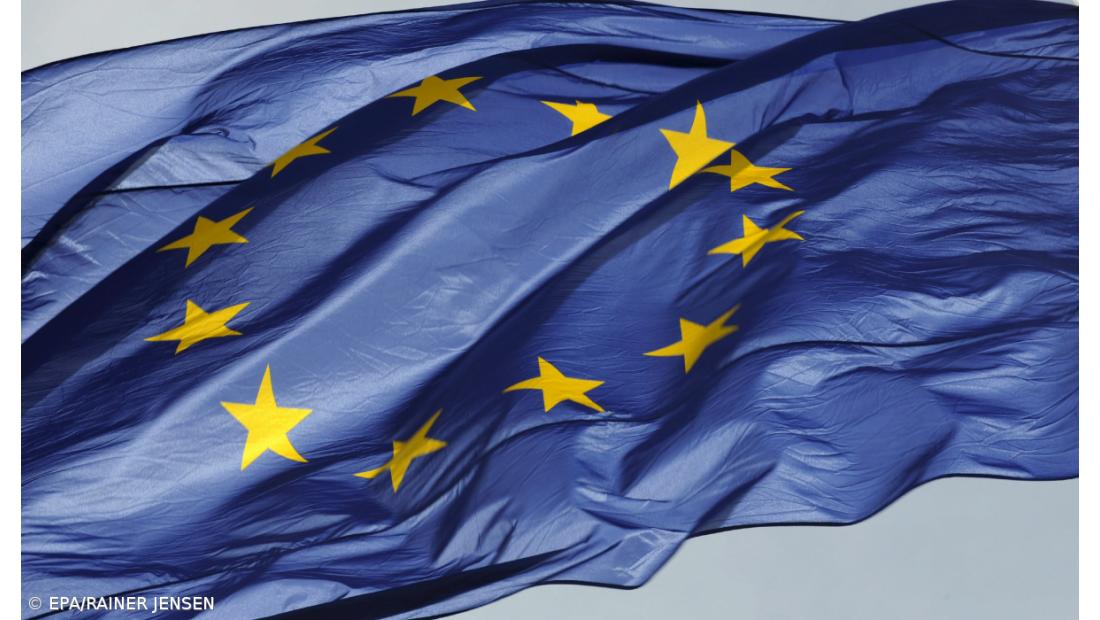 Ministros das Finanças reúnem  no Luxemburgo com Grécia na mente