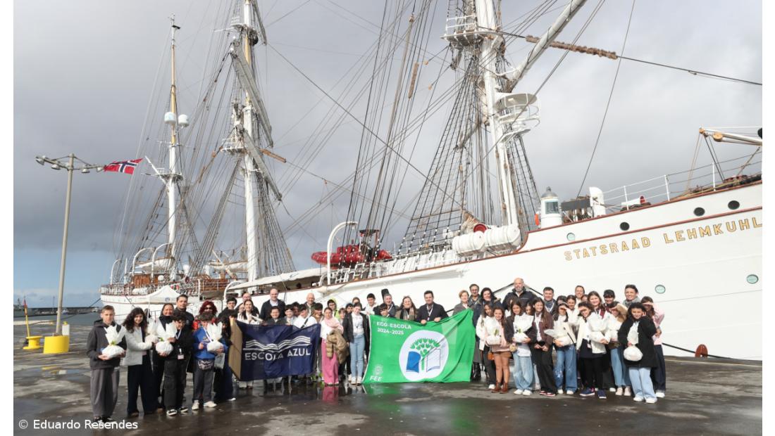 Cerca de uma centena de alunos da EBI Lagoa visitam o Statsraad Lehmkuhl – Imagem 2