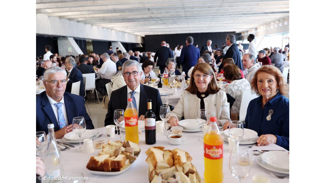 Sopas do Espírito Santo servidas em Ponta Delgada no Dia dos Açores comemoram a partilha – Imagem 3