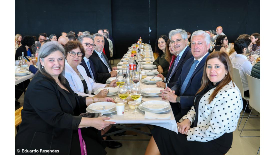 União à mesa com Sopas do Espírito Santo  – Imagem 9